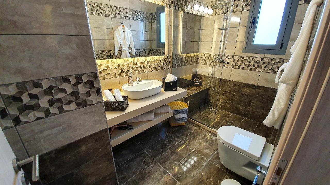 Livis Luxury Villa Киотари Екстериор снимка