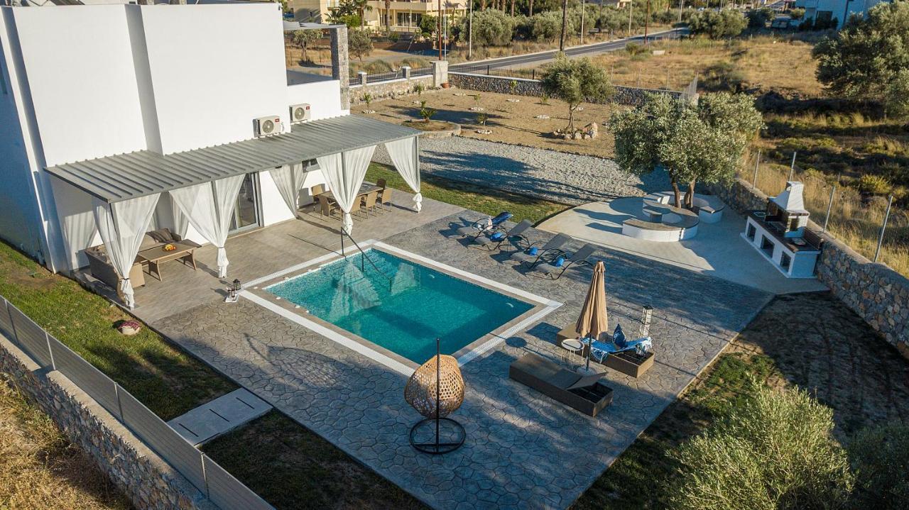 Livis Luxury Villa Киотари Екстериор снимка
