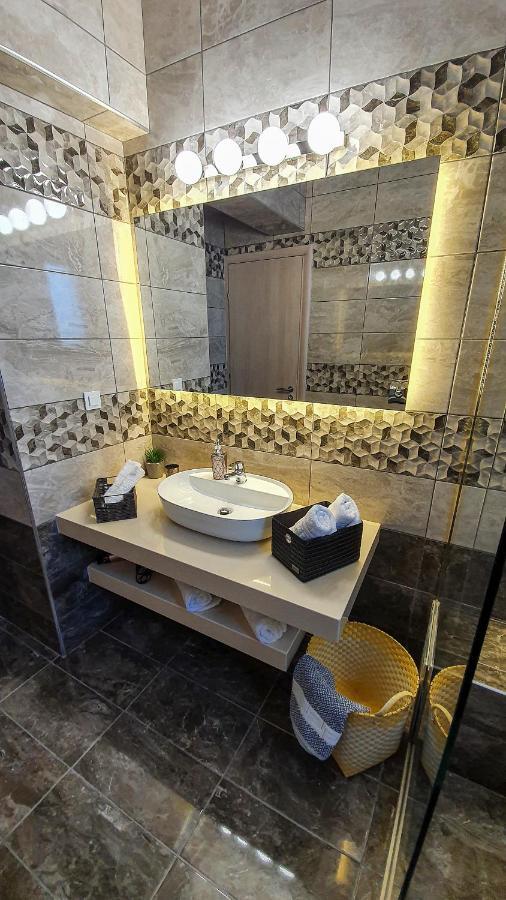 Livis Luxury Villa Киотари Екстериор снимка